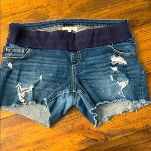 Jessica Simpson maternity shorts